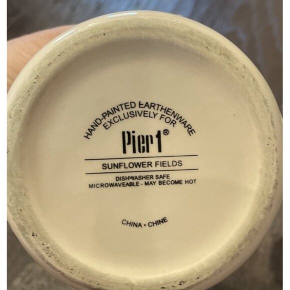 Pier 1 Sunflower Fields Earthenware Hand Painted Coffee Cup Mugs Mug Set Of 2‎ - Picture 3 of 5